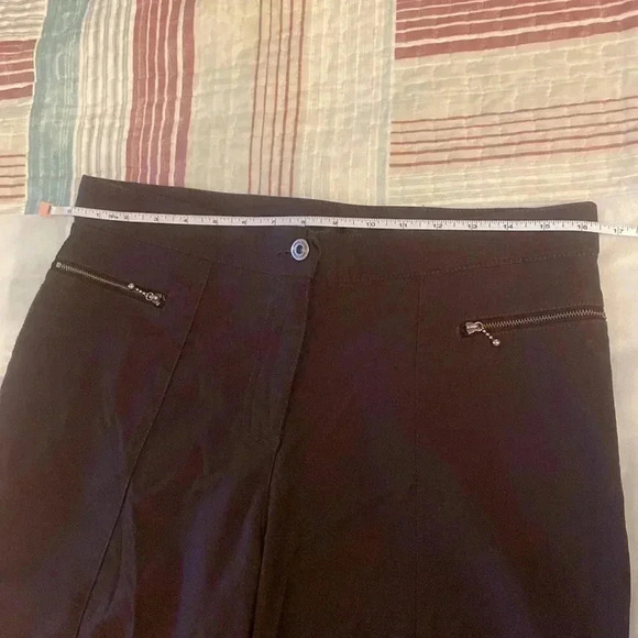 Elastic fabric( 76%rayon & 20%nylon) Chocolate colour  denim jeans for ladies - Picture 4 of 11